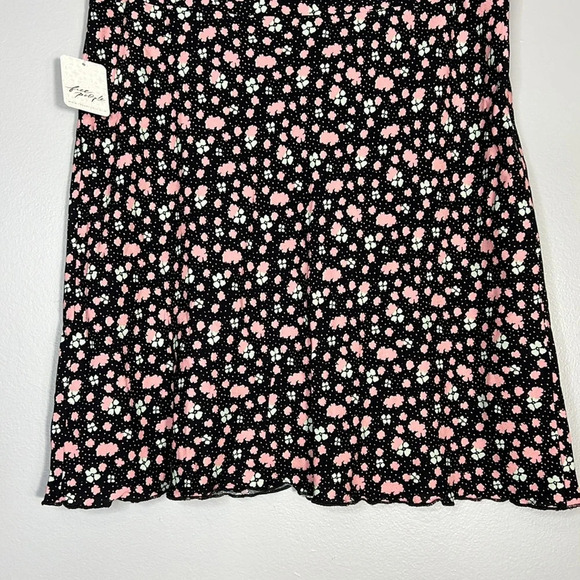 Free People Floral Mini IRL Skirt - Black - Size 4 - NWT - Picture 3 of 11